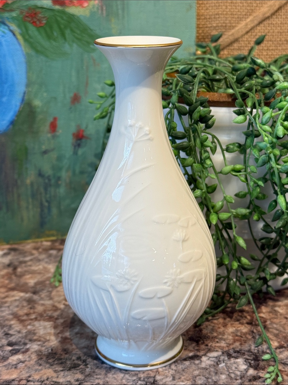 Pfaltzgraff Bone China Bud Vase with Gold Trim - Picture 3 of 7